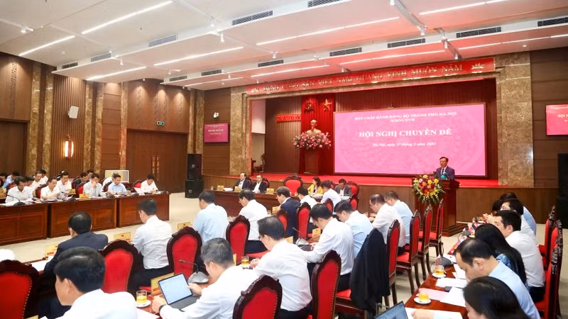 Hội nghị Thành ủy Hà Nội ngày 27/3.