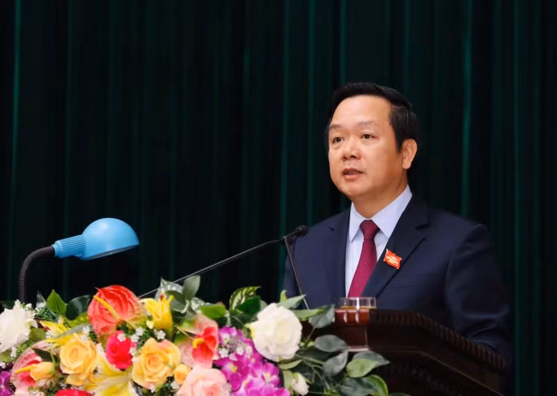 Đồng chí Phạm Quang Ngọc, Phó Bí thư Tỉnh ủy, Chủ tịch Ủy ban nhân dân tỉnh phát biểu tại phiên khai mạc. (Ảnh: Đức Lam)