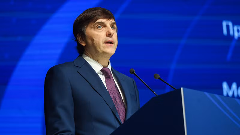 Bộ trưởng Giáo dục Nga Sergei Kravtsov (Ảnh: БИЗНЕС Online)