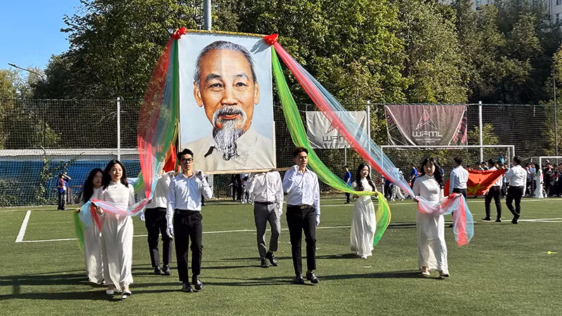 Quang cảnh lễ khai mạc. (Ảnh: THÙY VÂN)