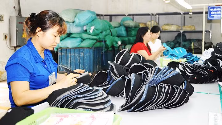 Dịp cuối năm, các doanh nghiệp gặp khó khăn trong sản xuất, kinh doanh. Ảnh: NGUYỄN NAM