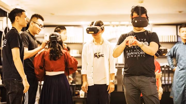 Tham quan di tích bằng ứng dụng công nghệ hiện đại là giải pháp mới đang được quan tâm.