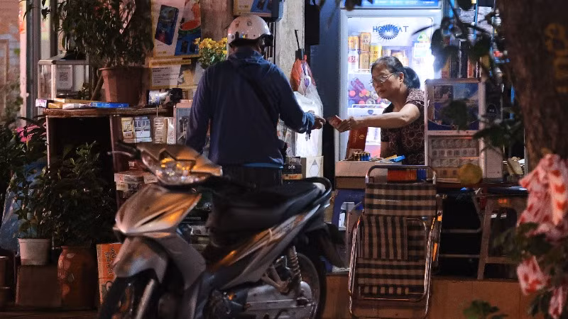 Giá thuốc lá bán lẻ ở Việt Nam trong nhóm thấp nhất trên thế giới