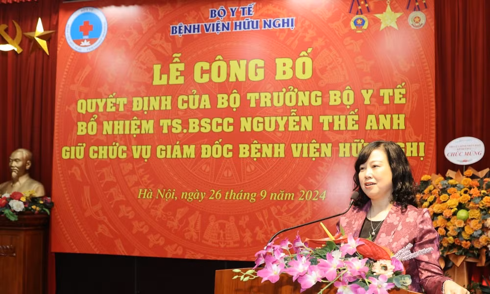 Bộ trưởng Y tế Đào Hồng Lan phát biểu tại buổi lễ.