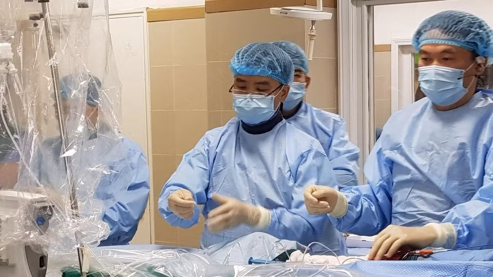 Sự phối hợp nhóm đã đưa phương án tối ưu để cấp cứu cho bệnh.