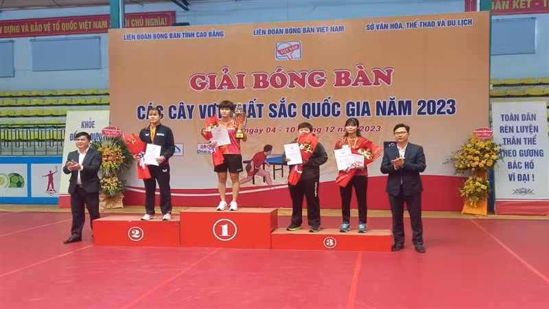Nguyễn Anh Tú vô địch đơn nam giải bóng bàn các cây vợt xuất sắc quốc gia