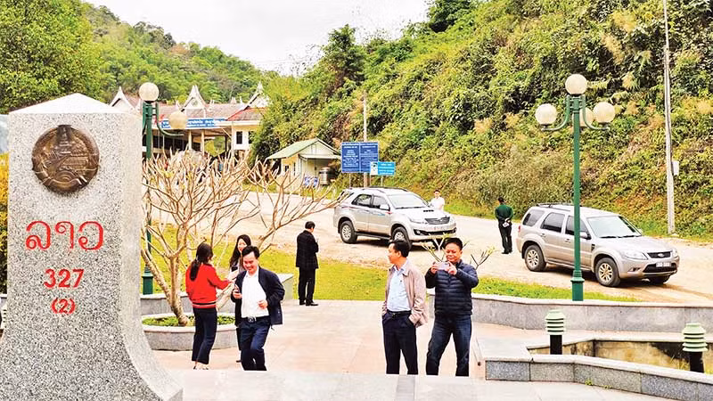 Cửa khẩu Na Mèo bên phía nước bạn Lào.