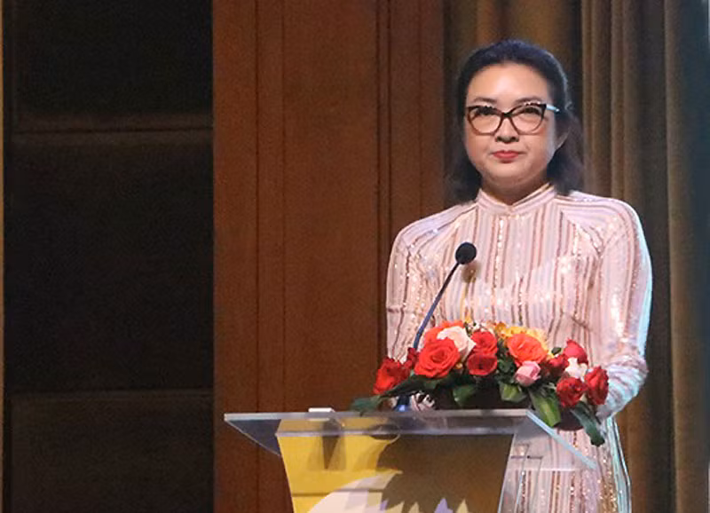 Bà Bùi Thị Ngọc Hiếu, Phó Giám đốc Sở Du lịch Thành phố Hồ Chí Minh phát biểu tại sự kiện. (Ảnh: NGUYỄN HIỆP)