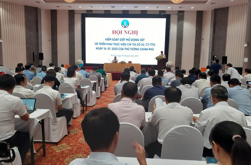Các đại biểu dự hội nghị.