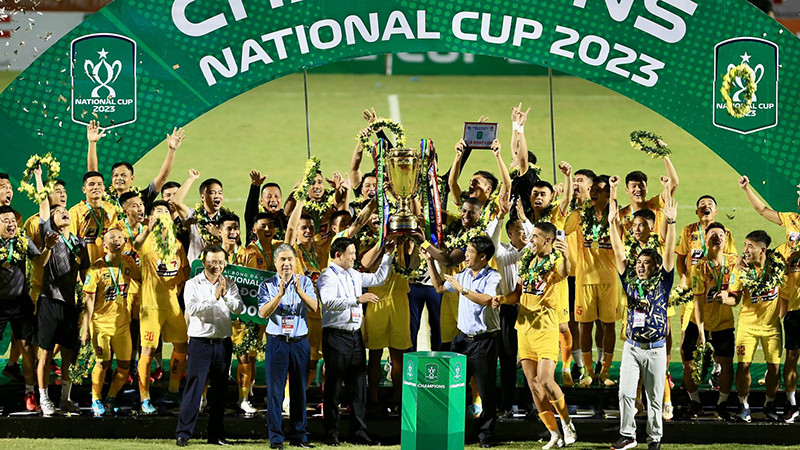 Niềm vui của đội bóng Đông Á Thanh Hóa khi đoạt Cúp quốc gia 2023 ngày 20/8 vừa qua. (Ảnh VPF)