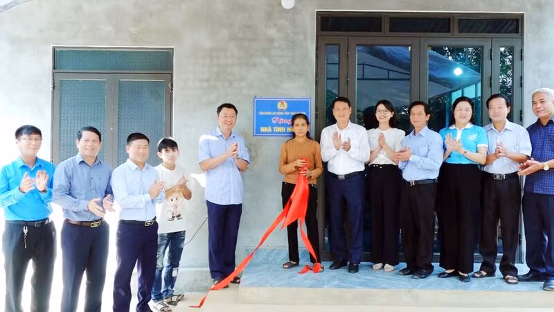 Tỉnh Thái Nguyên phấn đấu trước 30/4, hoàn thành xóa 100% nhà tạm, nhà dột nát đủ điều kiện được hỗ trợ.