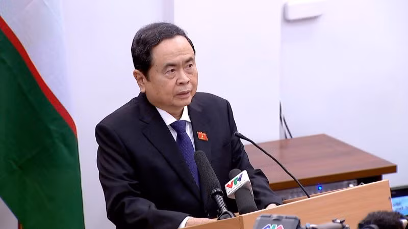 Chủ tịch Quốc hội Trần Thanh Mẫn phát biểu tại Đại học Phương Đông Tashkent (Ảnh: QUOCHOI.VN)