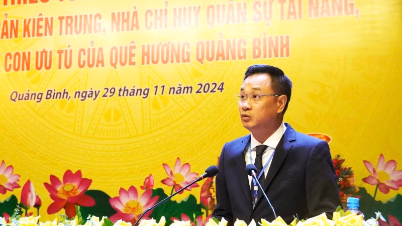 Ủy viên Trung ương Đảng, Bí thư Tỉnh ủy Quảng Bình Lê Ngọc Quang phát biểu chào mừng Hội thảo