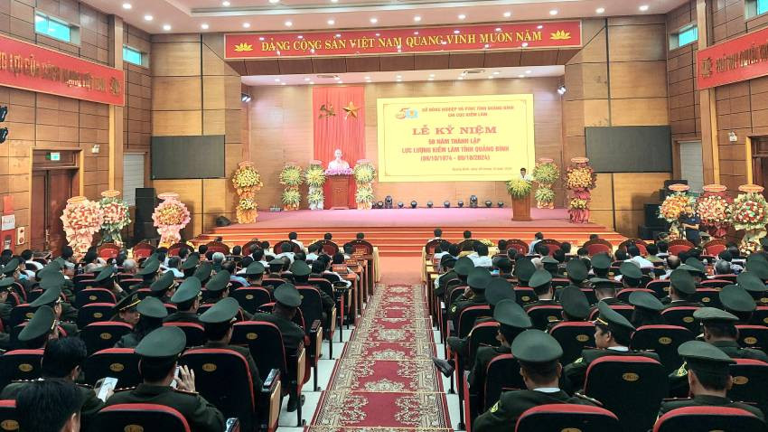 Quang cảnh lễ kỷ niệm 50 năm ngày thành lập lực lượng Kiểm lâm Quảng Bình.