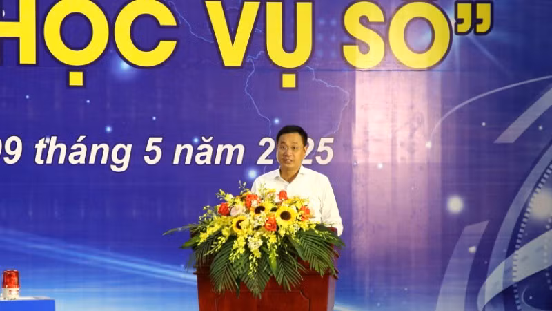 Bí thư Tỉnh ủy Quảng Bình Lê Ngọc Quang phát biểu tại lễ phát động.