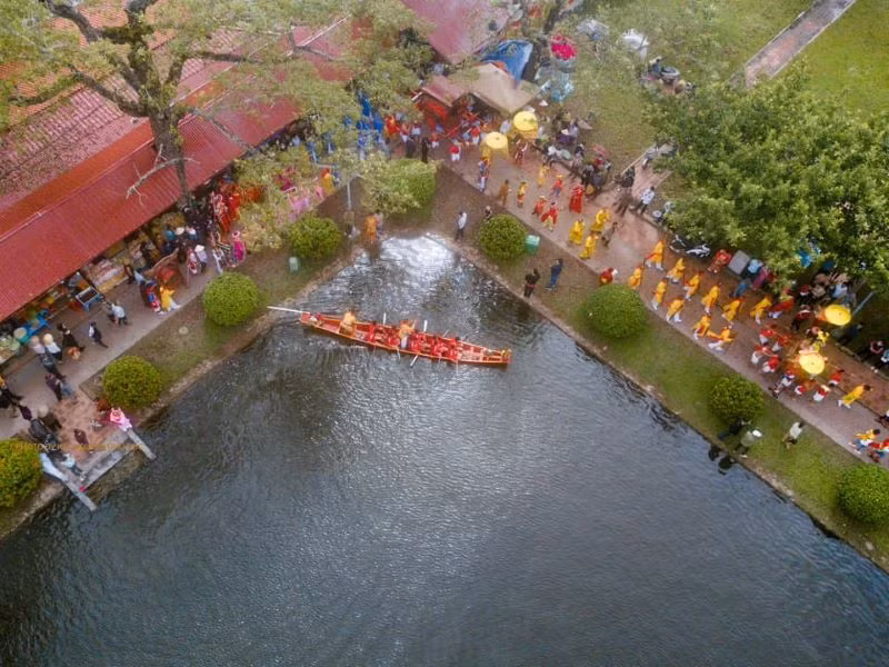 Về miền di sản Lễ hội chùa Keo mùa Thu. (Ảnh: Nguyễn Thuyên)