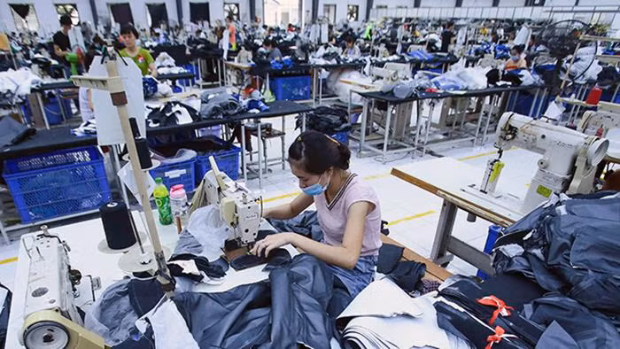 Lao động tại Công ty TNHH Kydo Việt Nam, Hưng Yên (Ảnh: Viết Chung).