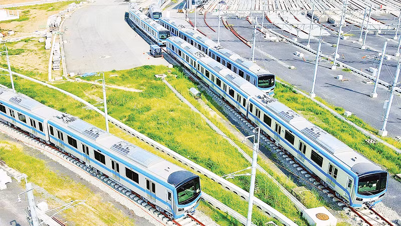 Tuyến Metro số 1 Bến Thành-Suối Tiên vận hành thử (trial run) trên toàn tuyến. 