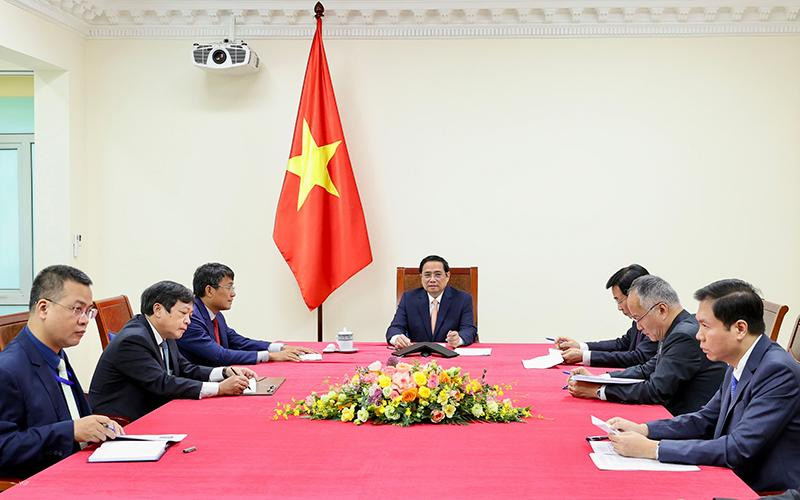 Hai nhà lãnh đạo đã trao đổi nhiều nội dung thực chất nhằm thúc đẩy quan hệ và hợp tác hai nước phát triển mạnh mẽ hơn nữa trong thời gian tới. Việt Nam luôn coi Hàn Quốc là đối tác chiến lược quan trọng và lâu dài -0