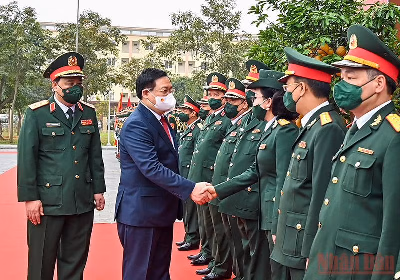 Quan tâm huy động nguồn lực thúc đẩy phát triển công nghiệp quốc phòng hiện đại -0