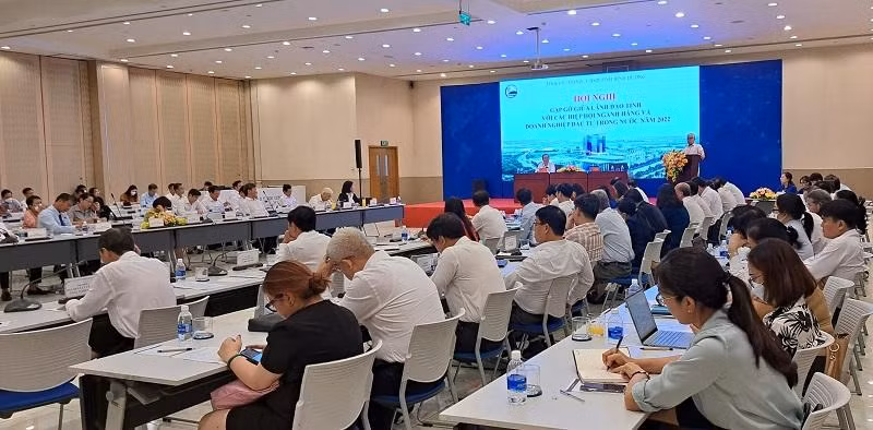 Toàn cảnh hội nghị.