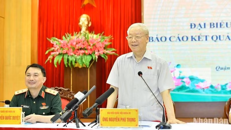 Tổng Bí thư Nguyễn Phú Trọng phát biểu tại Hội nghị tiếp xúc cử tri đơn vị bầu cử số 1, thành phố Hà Nội. (Ảnh: ĐĂNG KHOA)