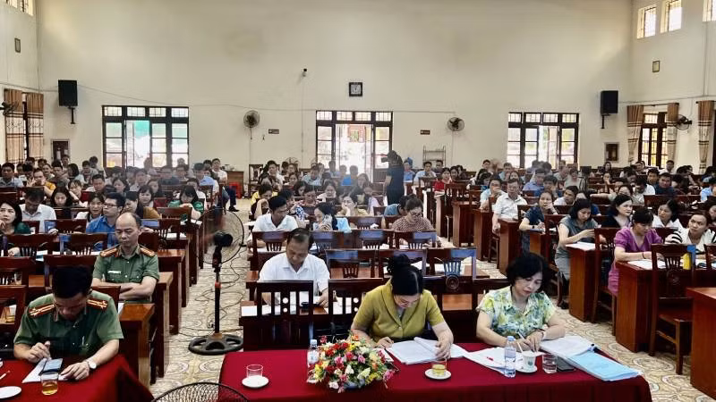 Ban Tổ chức kỳ thi bồi dưỡng nghiệp vụ tổ chức thi và thanh tra kỳ thi tốt nghiệp trung học phổ thông trên địa bàn tỉnh.