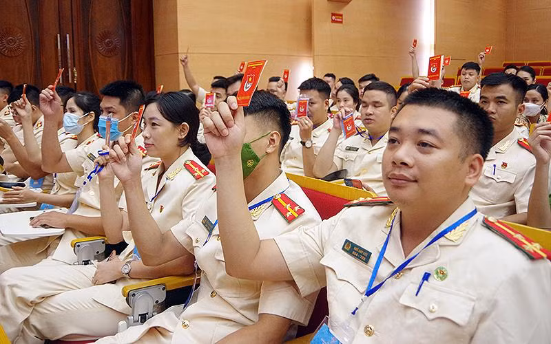 Các đại biểu dự Đại hội đại biểu Đoàn Thanh niên Cộng sản Hồ Chí Minh Công an thành phố Hà Nội lần thứ XXV.