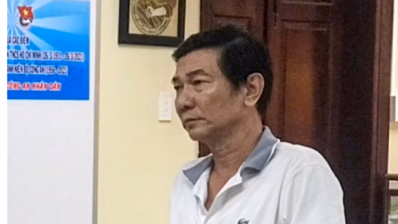 Đối tượng Nguyễn Minh Hoàng tại cơ quan Công an.