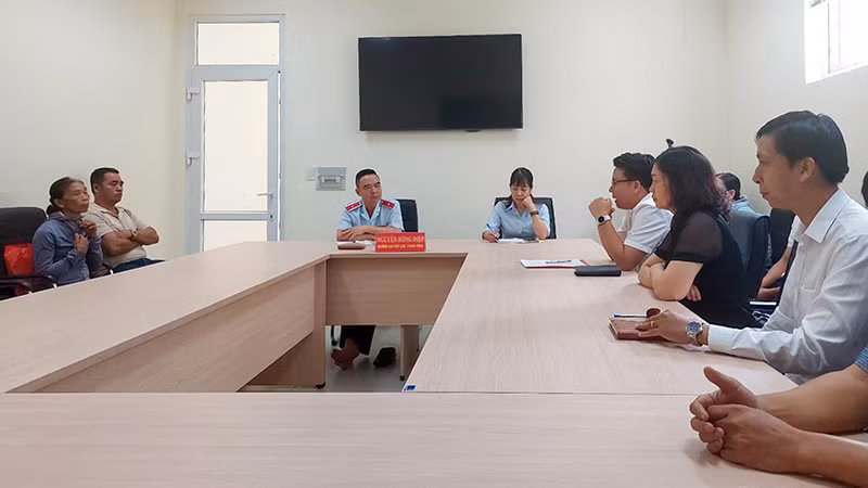 Một buổi tiếp công dân tại Trụ sở tiếp công dân Trung ương ở Thành phố Hồ Chí Minh. (Ảnh ĐÌNH THUYẾT)