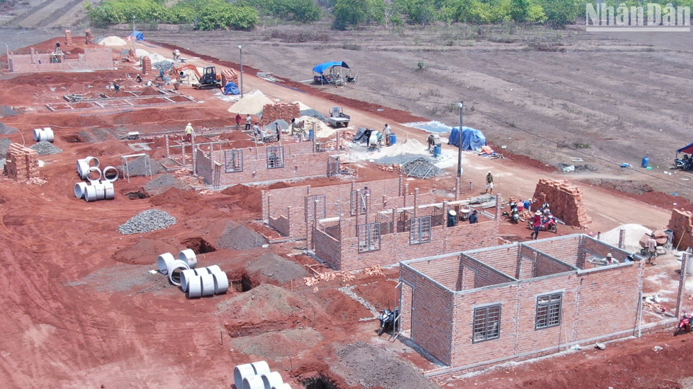 Bình Phước đẩy nhanh tiến độ hoàn thành xóa nhà tạm, nhà dột nát trước ngày 30/4/2025.