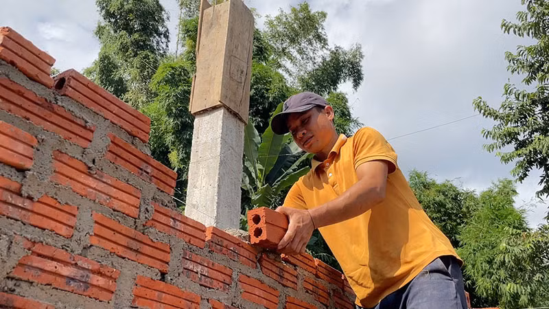 Được hỗ trợ vốn thực hiện các mô hình, nhiều gia đình nghèo ở Mường Ảng đã thoát nghèo, vươn lên làm chủ cuộc sống.