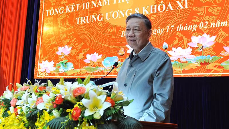 Bộ trưởng Công an Tô Lâm phát biểu chỉ đạo tại hội nghị.