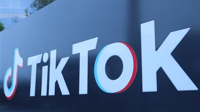 Biểu tượng mạng xã hội TikTok. (Ảnh: THX/TTXVN)