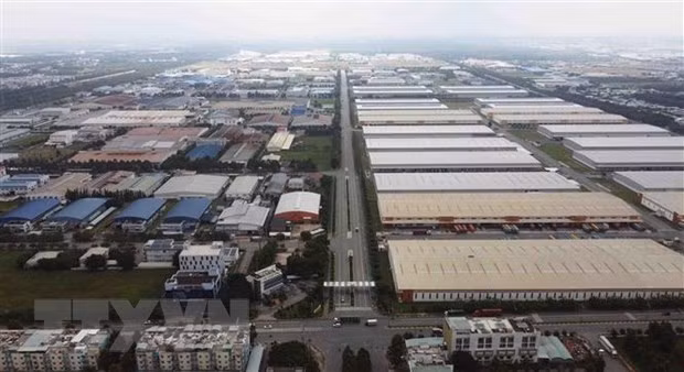Khu công nghiệp Việt Nam-Singapore II (VSIP II) ở phường Hòa Phú, thành phố Thủ Dầu Một. (Ảnh: Vũ Sinh/TTXVN) Khu công nghiệp Việt Nam-Singapore II (VSIP II) ở phường Hòa Phú, thành phố Thủ Dầu Một. (Ảnh: Vũ Sinh/TTXVN)