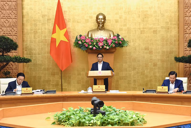 Thủ tướng Phạm Minh Chính dự và chỉ đạo hội nghị.