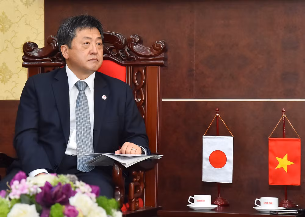 Ông Shimizu Akira, Trưởng đại diện JICA tại Việt Nam, nhiệm kỳ từ 3/2020-3/2023 phát biểu ý kiến tại buổi làm việc.