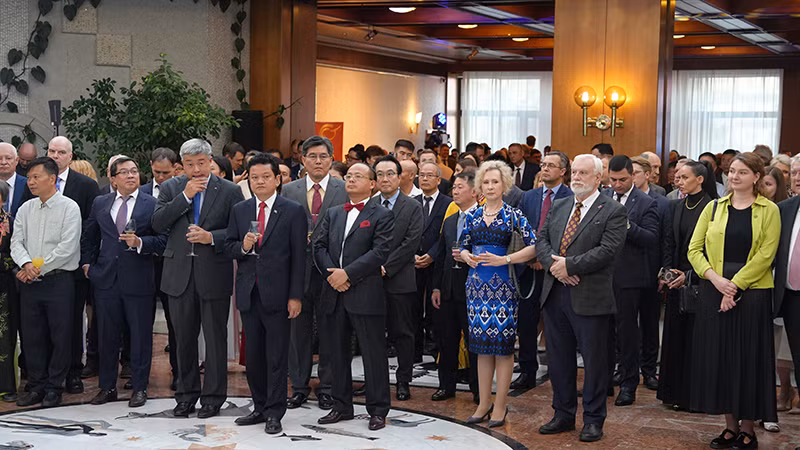 Các khách mời tham dự sự kiện.