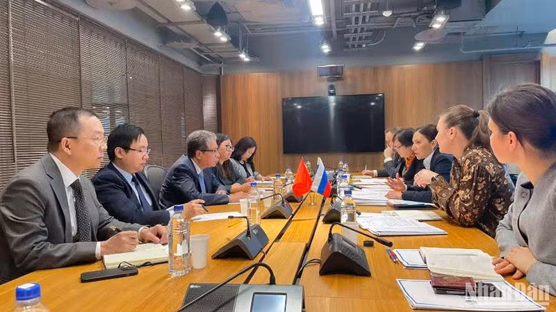 Quang cảnh cuộc gặp.