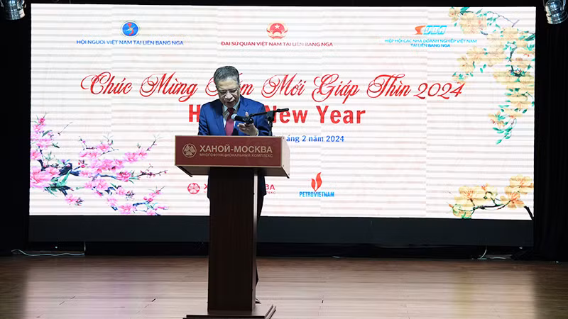 Đại sứ Đặng Minh Khôi phát biểu tại sự kiện. (Ảnh: XUÂN HƯNG)