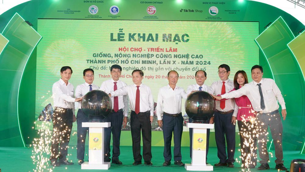 Nghi thức khai mạc Hội chợ, triển lãm giống, nông nghiệp công nghệ cao Thành phố Hồ Chí Minh năm 2024.