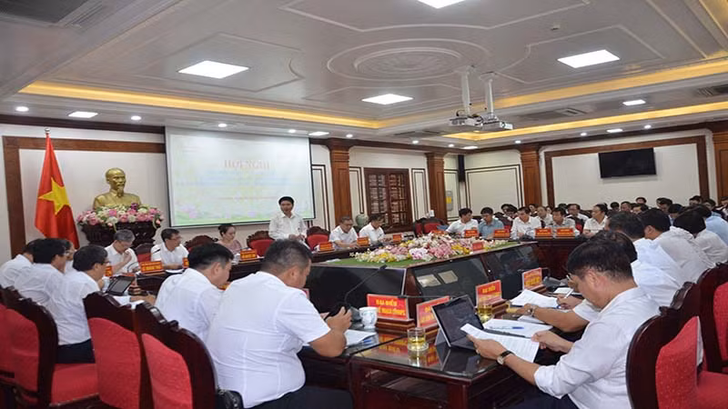 Các đại biểu dự hội nghị.