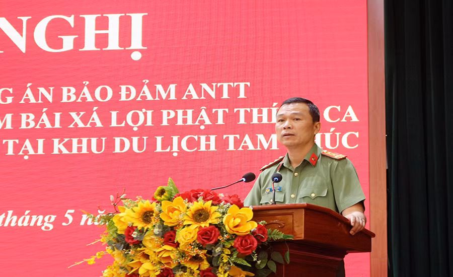 Đồng chí Tô Anh Dũng, Giám đốc Công an tỉnh Hà Nam phát biểu tại hội nghị.