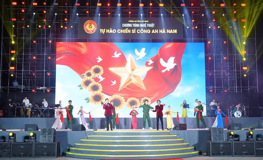  Một tiết mục biểu diễn tại chương trình.