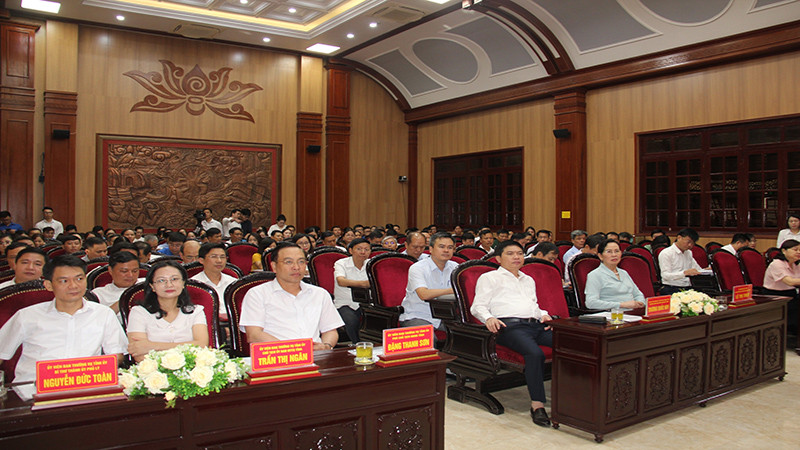 Các đại biểu tham dự hội nghị đối thoại.