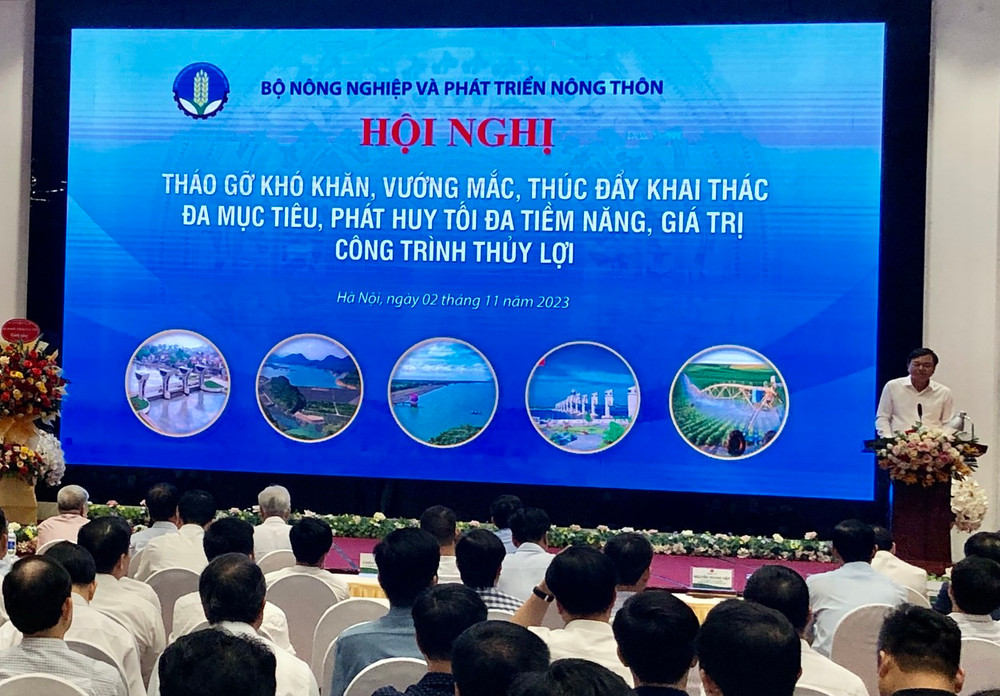 Thứ trưởng Nông nghiệp và Phát triển nông thôn Nguyễn Hoàng Hiệp phát biểu tại hội nghị.