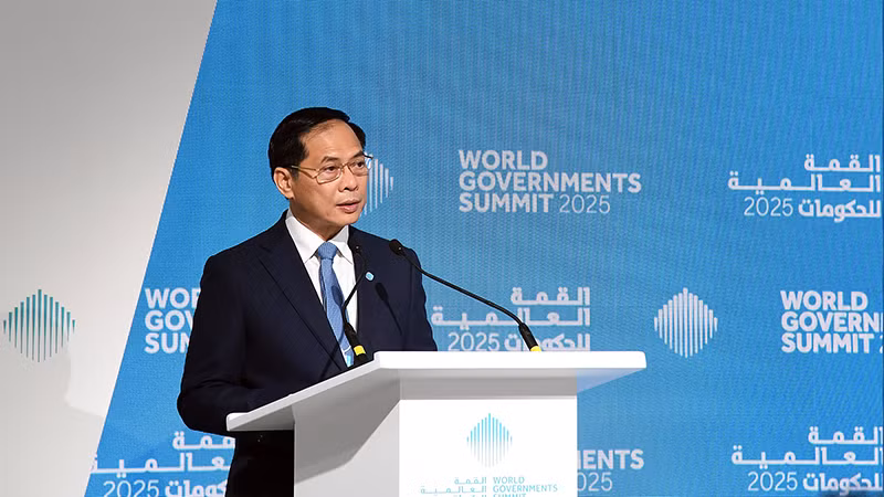 Phó Thủ tướng, Bộ trưởng Ngoại giao Bùi Thanh Sơn phát biểu tại Hội nghị thượng đỉnh Chính phủ Thế giới (WGS) 2025, ngày 12/2/2025. Ảnh: Bộ Ngoại giao Việt Nam