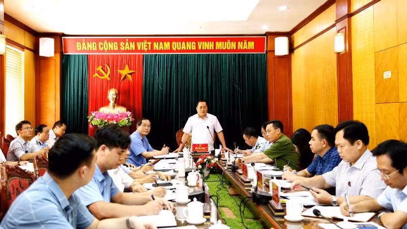 Ban chỉ đạo 389 tỉnh Lạng Sơn họp triển khai công tác ngăn chặn gia cầm nhập lậu.