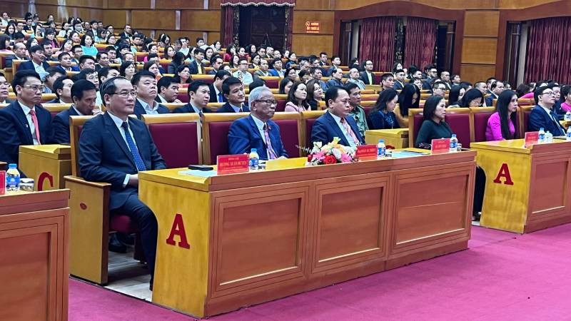 Quang cảnh lễ tôn vinh các doanh nhân, doanh nghiệp tỉnh Lạng Sơn lần thứ tư.
