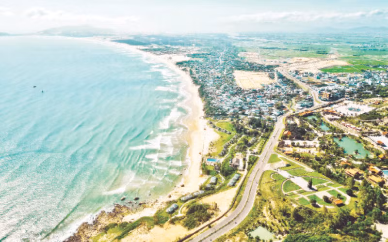 Đường ven biển ĐT639 tỉnh Bình Định tạo thuận lợi kết nối vùng duyên hải miền trung.